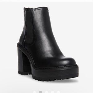 Steve Madden KAT Boots